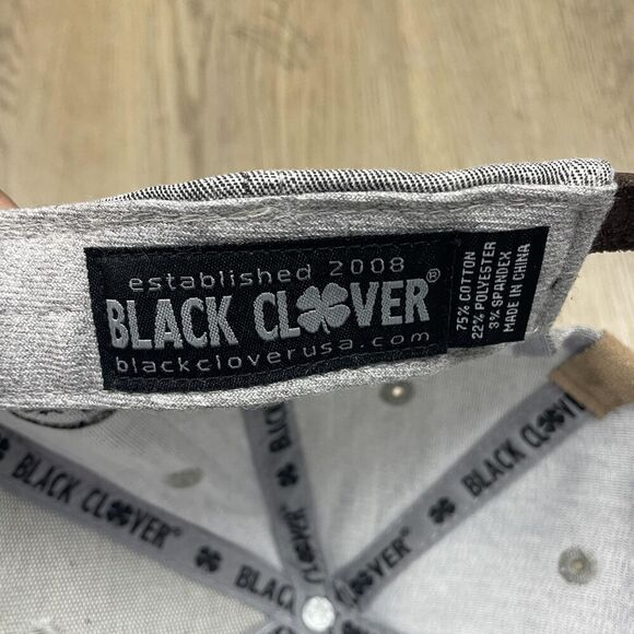 Black Clover Hat Cap Strap Back Gray Topgolf Patch Leather Adjustable Mens Golf - Picture 9 of 9